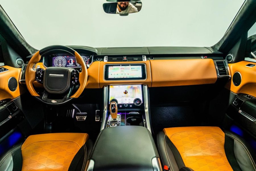 Land Rover Range Rover SVR 2024