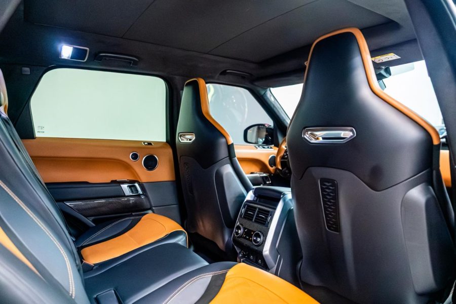 Land Rover Range Rover SVR 2024
