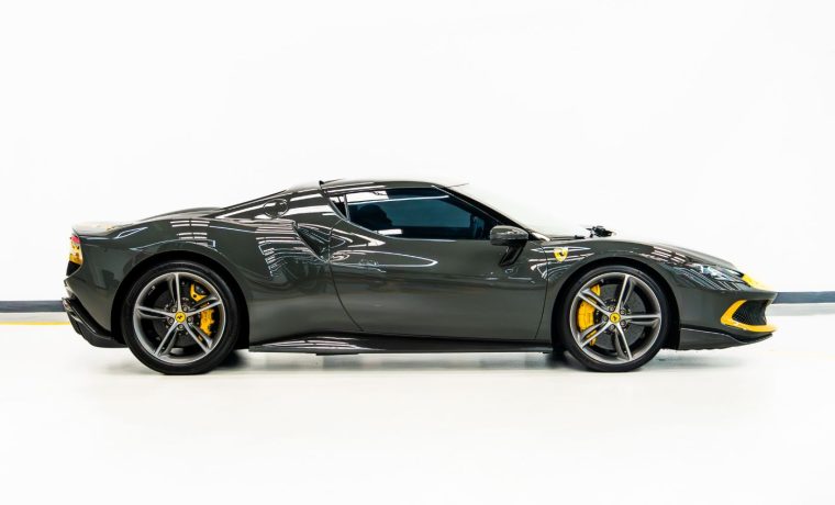 Ferrari 296 GTB Fiorano 2025