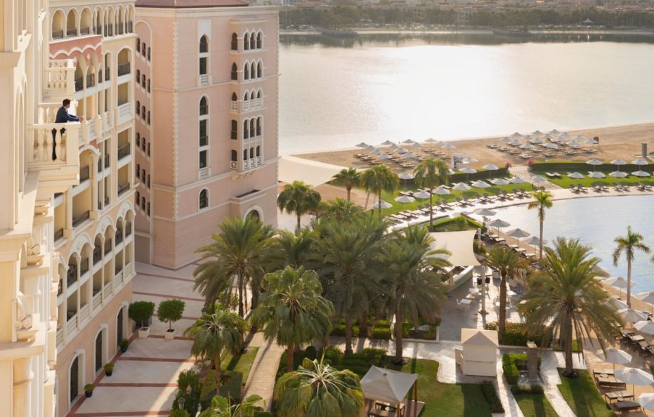 The Ritz-Carlton Abu Dhabi, Grand Canal Abu Dhabi